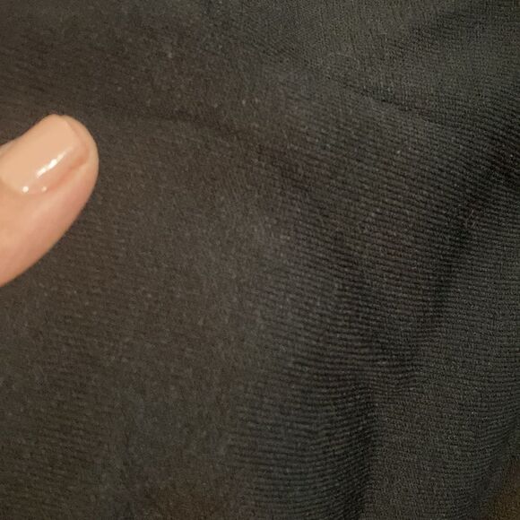 NWT Aritzia Babaton Sculpt Knit Arrival Midi Mermaid Black Skirt - Picture 6 of 6